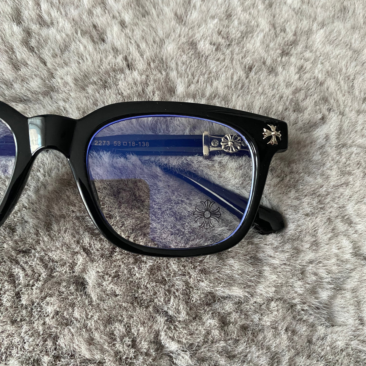 Lunora Frame (black and chrome)